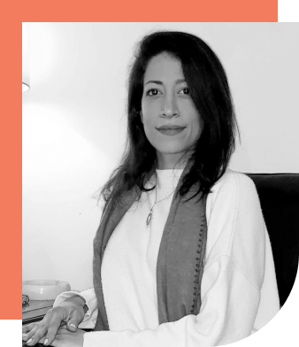 img-sec2-meet-sirine-mrad-who-we-are-movil